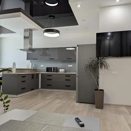 Modern By The Sea In Arcadia 아파트 오데사