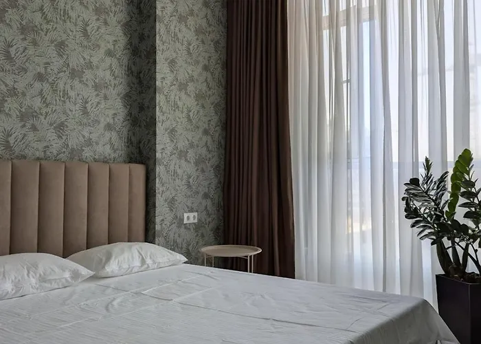 Modern By The Sea In Arcadia 아파트 오데사